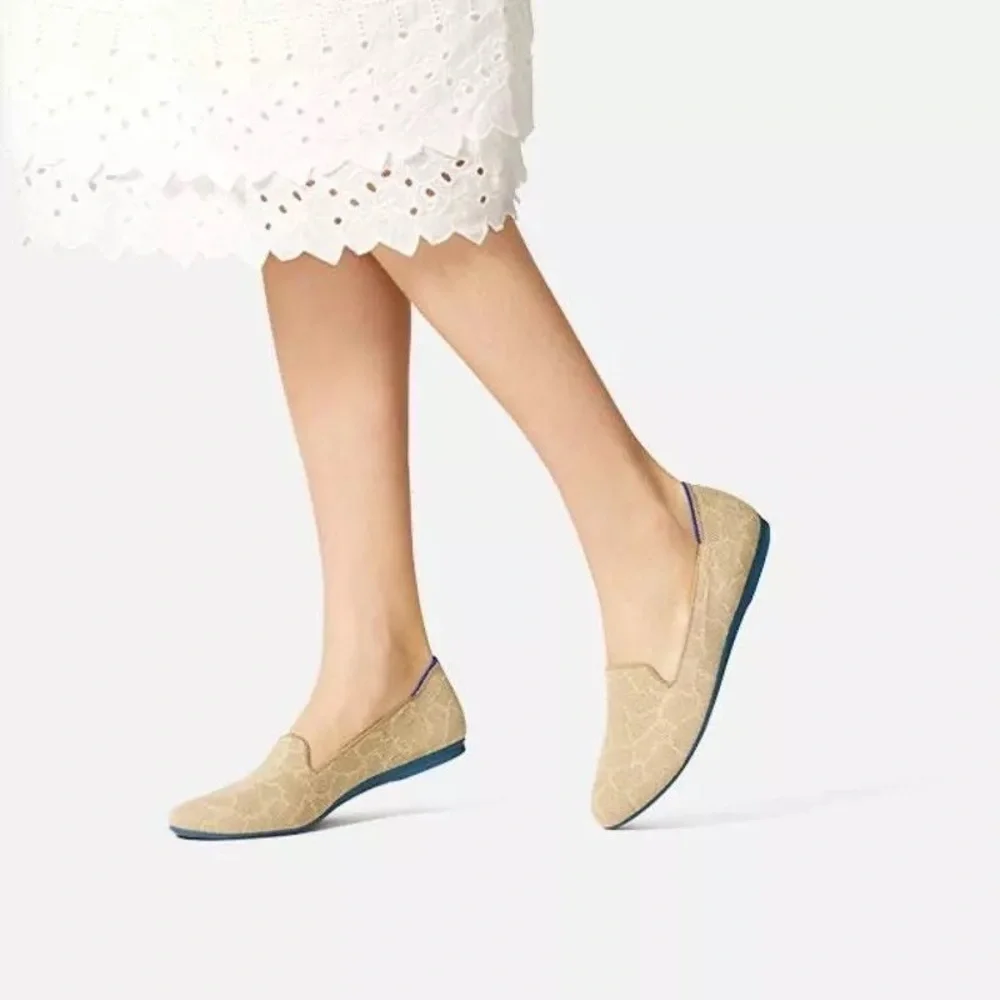 Rothys Loafer | Sahara gold | size 6.5